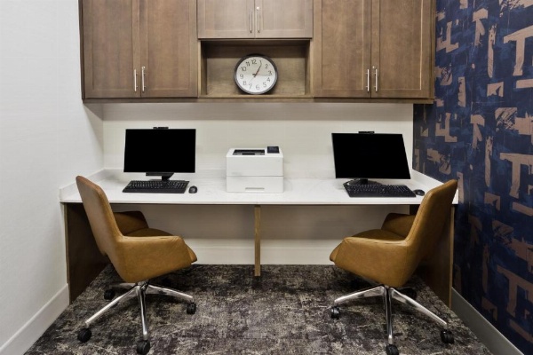 Hilton Garden Inn Montgomery - EastChase image 9